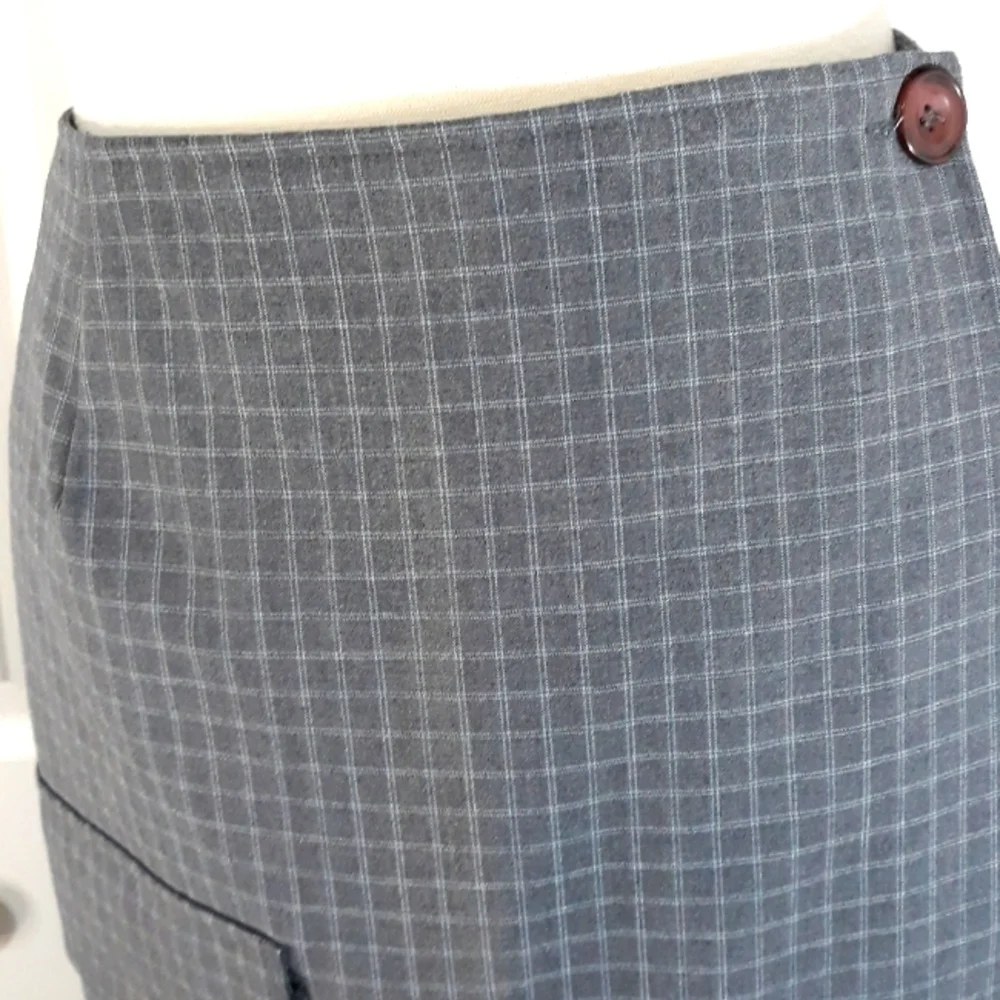Geoffrey Beene Wrap Skirt Plaid Gray Lined Size 12